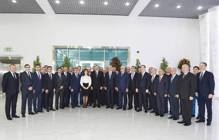 Azərbaycan Prezidenti Sumqayıt Kimya Sənaye Parkında olub