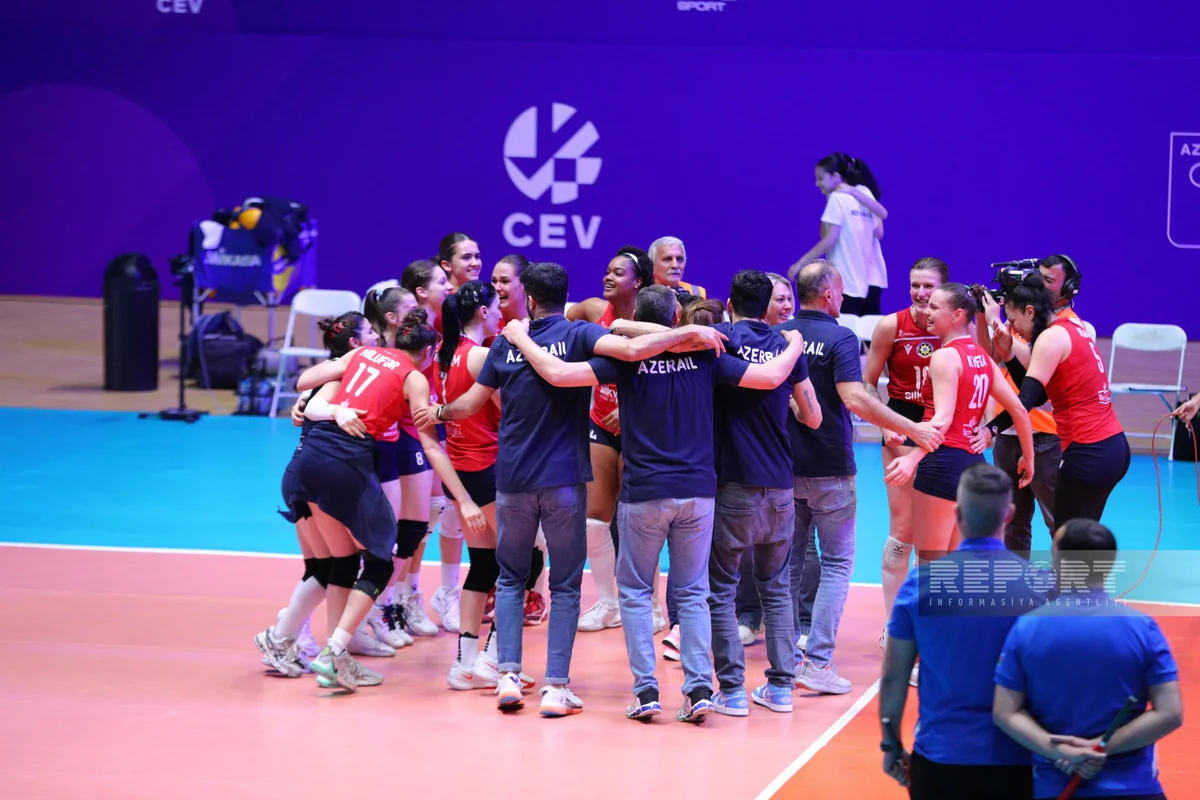 Azərreyl qadın voleybolçular arasında Azərbaycan Yüksək Liqasının qalibi olub