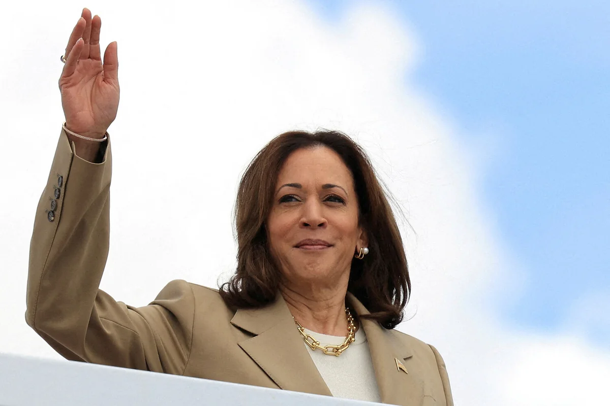 Kamala Harris: Dünyanın ən güclü ordusunu yaradacağam