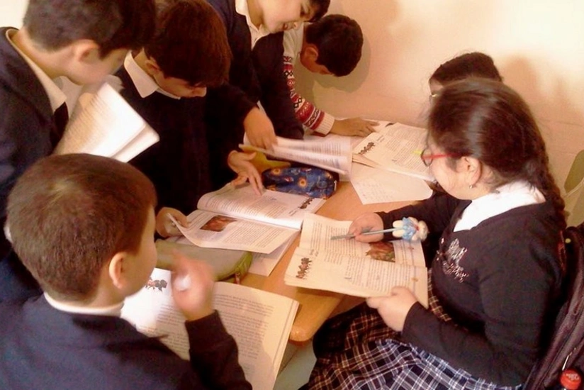 Azərbaycanda təhsildə rus dili qorunub saxlanılacaq