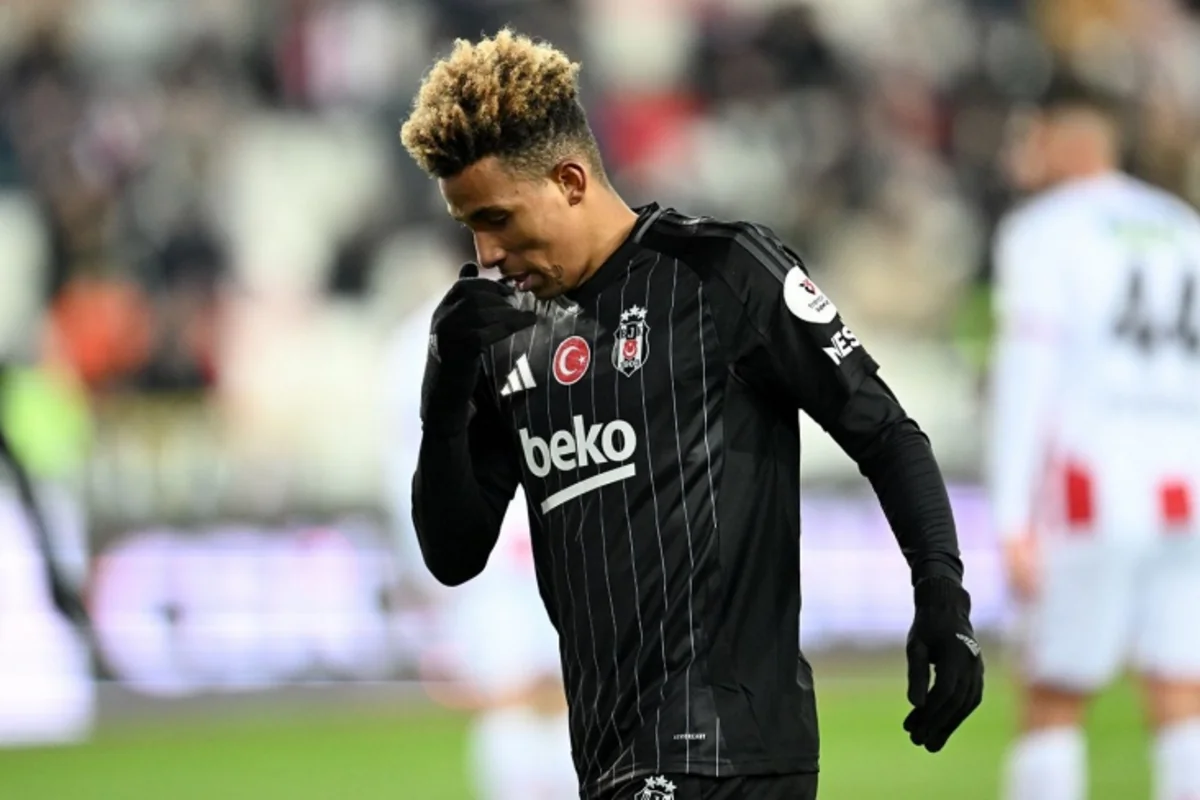 Представители Спартака приехали в Стамбул для завершения трансфера Фернандеша