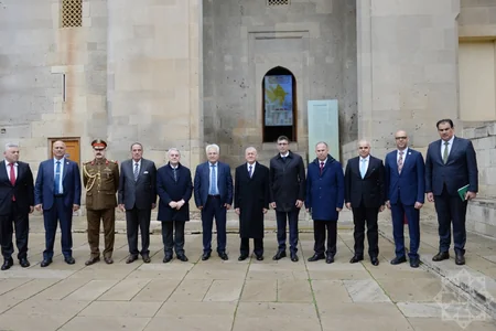 İraq Prezidenti İçərişəhərlə tanış olub