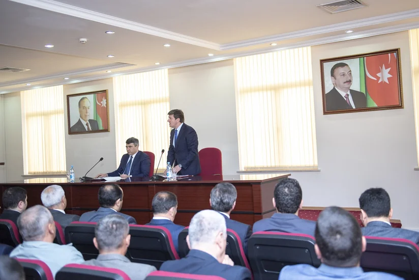 Kənd təsərrüfatı naziri Qəbələdə fermerlərlə görüşüb
