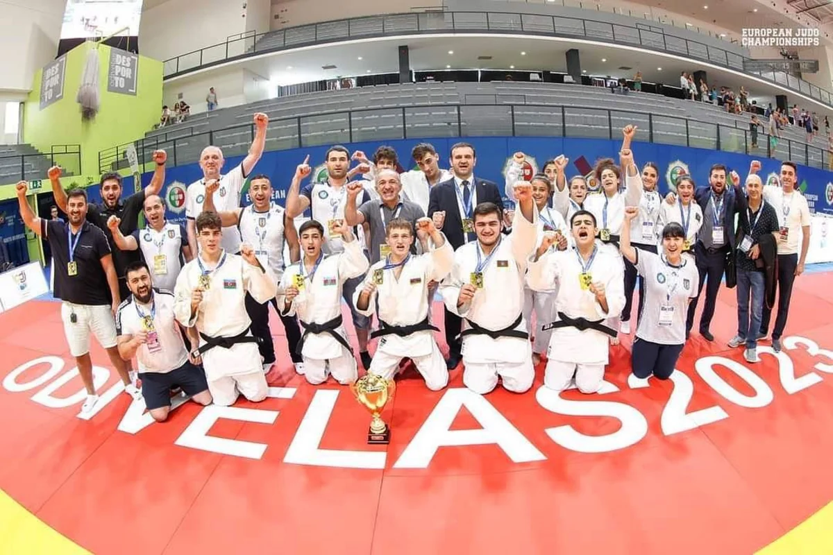 Yeniyetmə cüdoçulardan ibarət Azərbaycan millisi Avropa çempionu olub - YENİLƏNİB