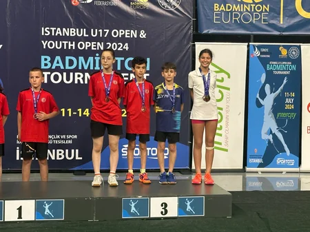 Azərbaycanın yeniyetmə badmintonçuları beynəlxalq turnirdə bürünc medal qazanıblar