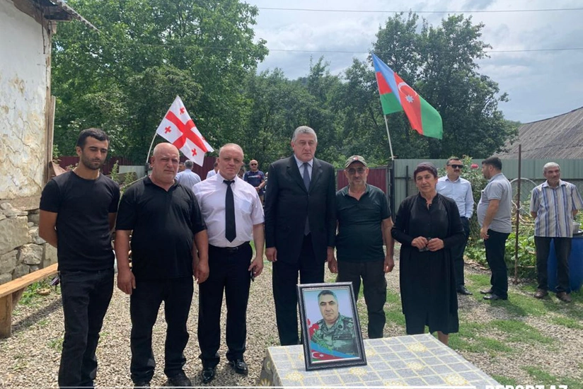 Şəhid polkovnik İlqar Mirzəyevin Gürcüstandakı yaxınları ziyarət olunub