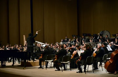 Tekfen Filarmoniya Orkestri Bakıda “100 il” adlı konsert proqramı ilə çıxış edib