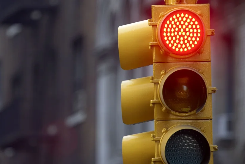 Bakıdakı işıqforlardan birinin iş rejimində dəyişiklik edilib