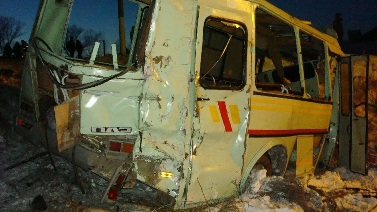 40 dead, many injured in Senegal bus crash
