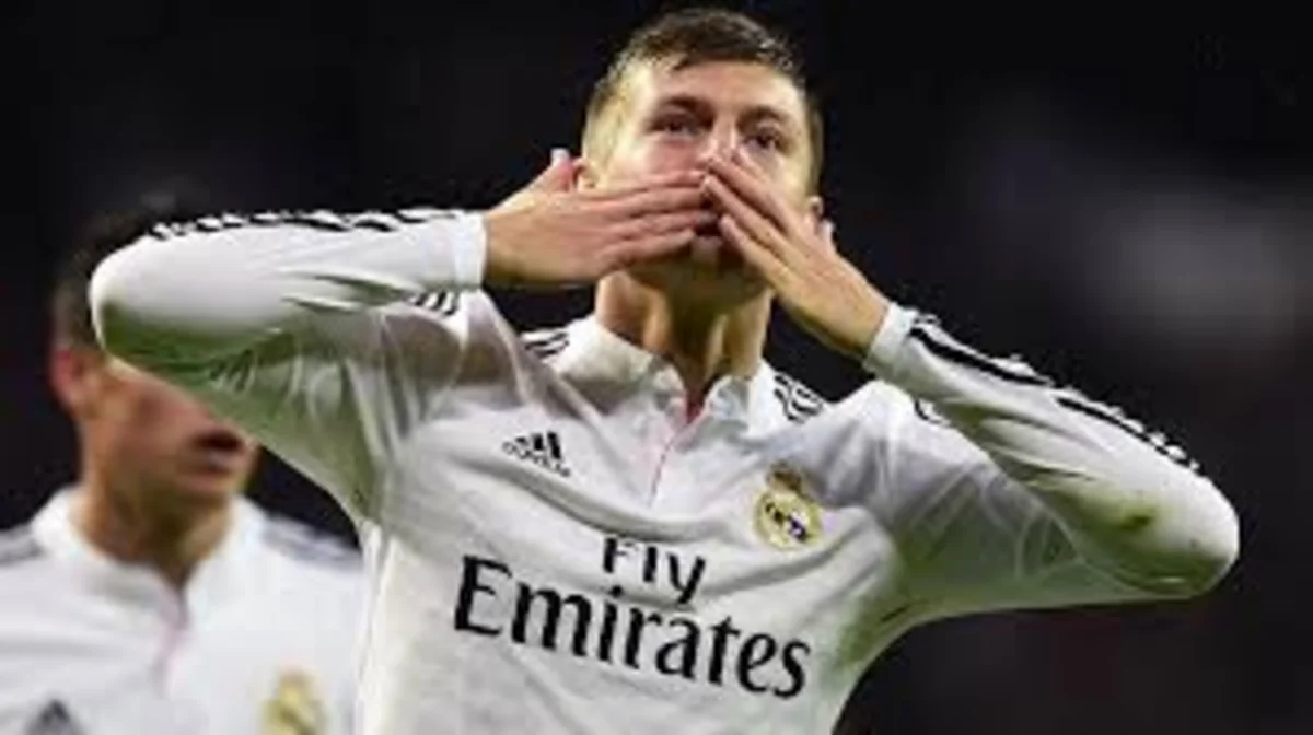 ​Almaniyanın 6-cı divizion klubu Real Madriddən 60 min avro tələb edir