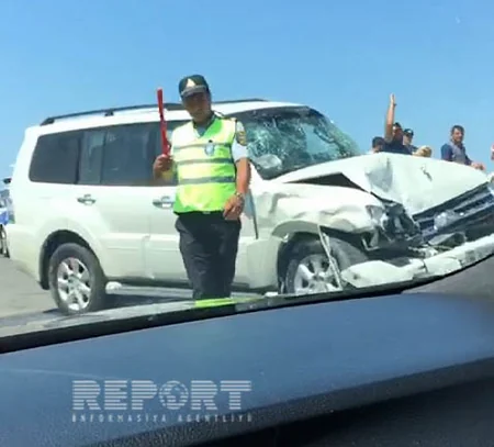 ​Bilgəhdə iki maşının toqquşması ilə nəticələnən yol qəzası baş verib - FOTO - VİDEO