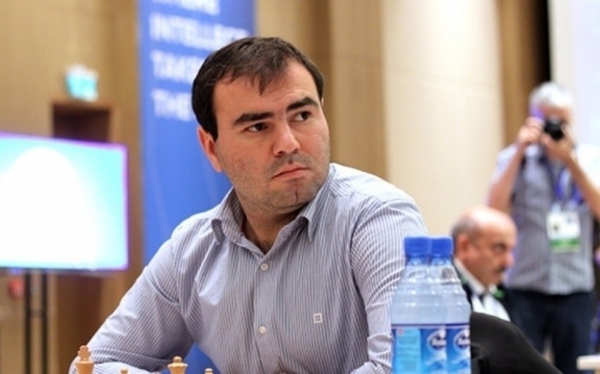 Veyk-an-Zee: Məmmədyarov sona 2 tur qalmış liderlər qrupundan uzaqlaşıb