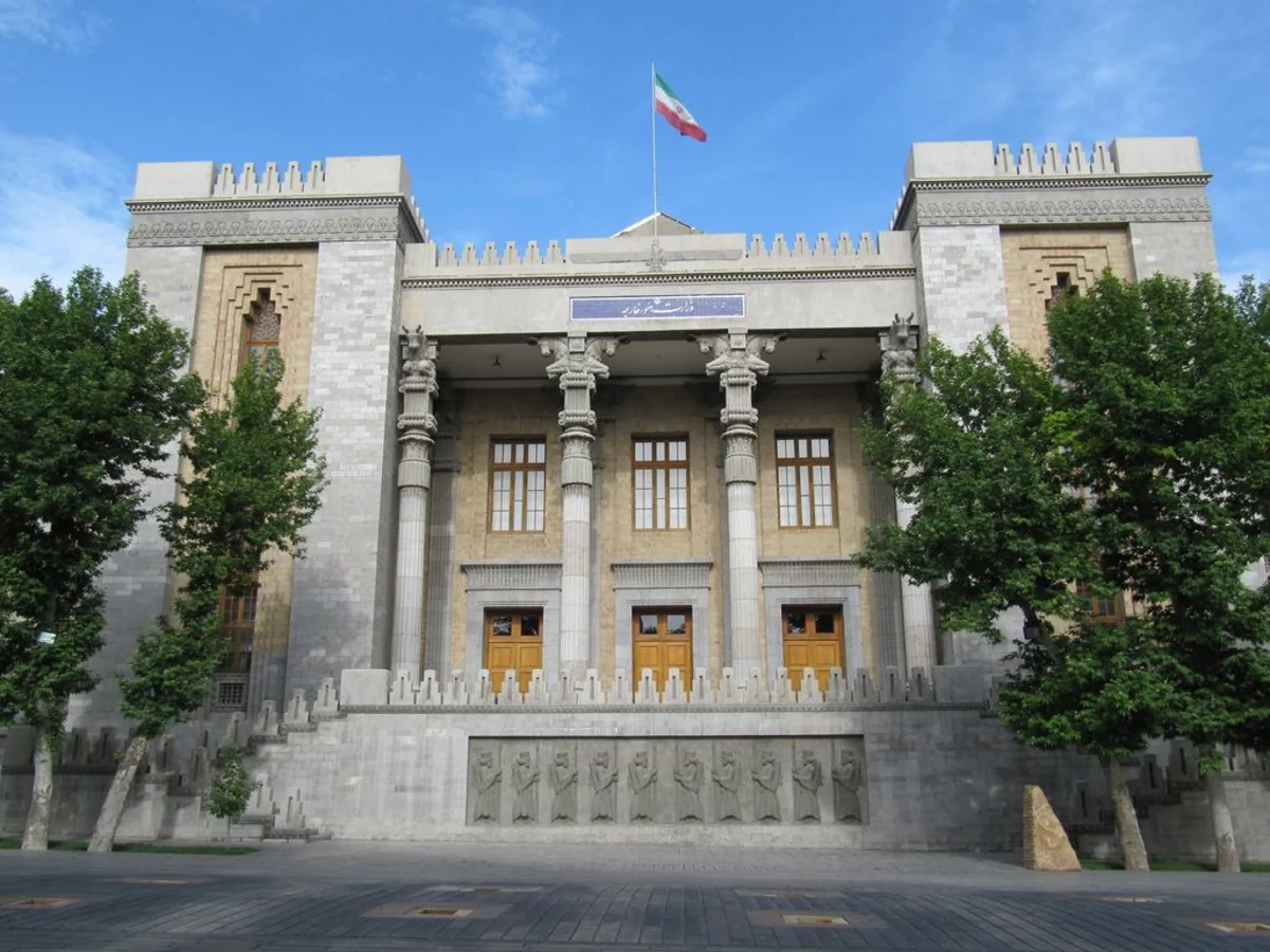 Britaniya səfiri İran XİN-ə çağırılıb, nota verilib