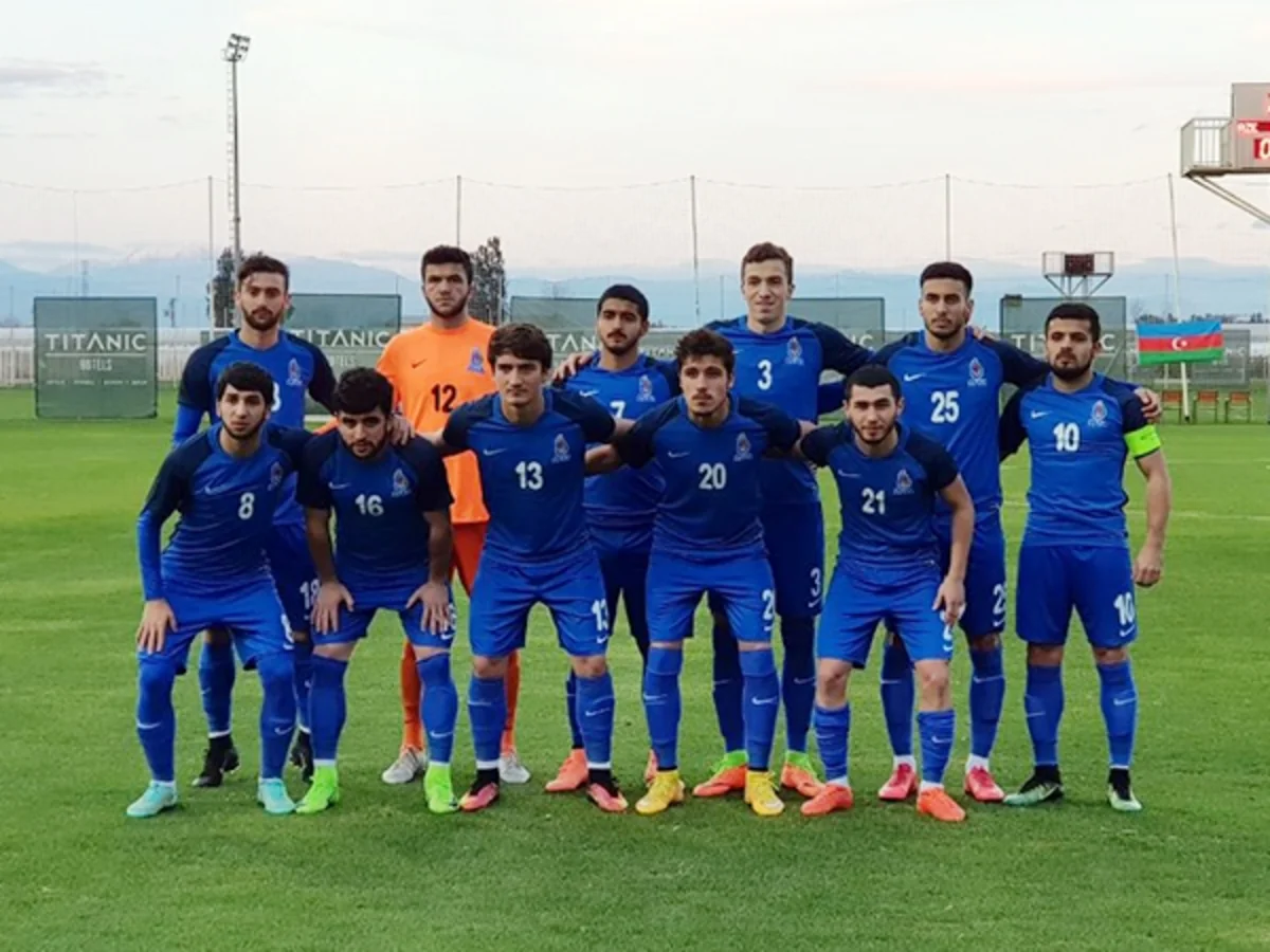 Rəşad Sadıqov Azərbaycan millisinə 25 futbolçu dəvət edib
