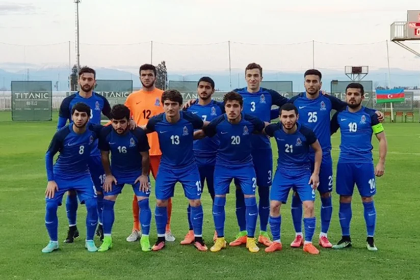 Rəşad Sadıqov Azərbaycan millisinə 25 futbolçu dəvət edib