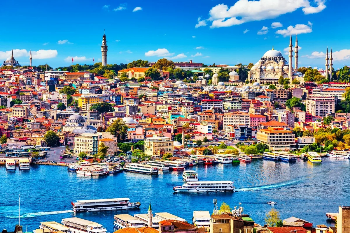 “Türkiye Bursları” çərçivəsində təhsil hüququ qazananlar müəyyənləşib