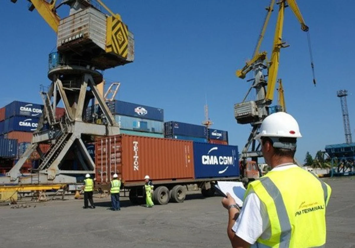 Most of the cargo from largest port of Georgia transported to Azerbaijan