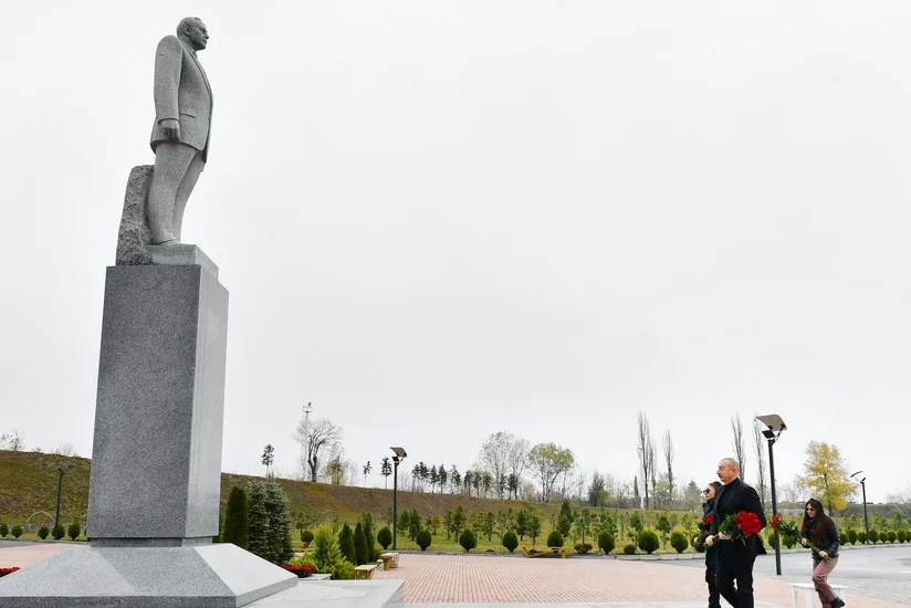 İlham Əliyev və Mehriban Əliyeva Şəkiyə səfər ediblər