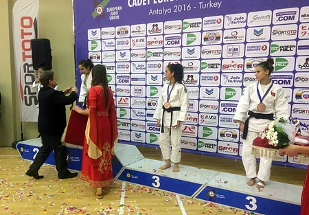 Azərbaycan cüdoçuları Antalyada 8 medal qazanıblar