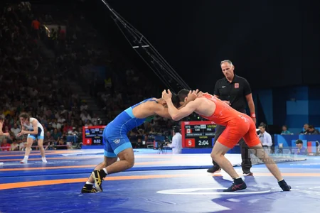 Париж-2024: Азербайджанский борец вольного стиля завершил соревнования без медали