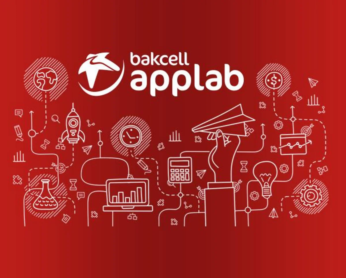 “AppLab” proqramının iştirakçıları gənc developerin uğur hekayəsini dinləyib