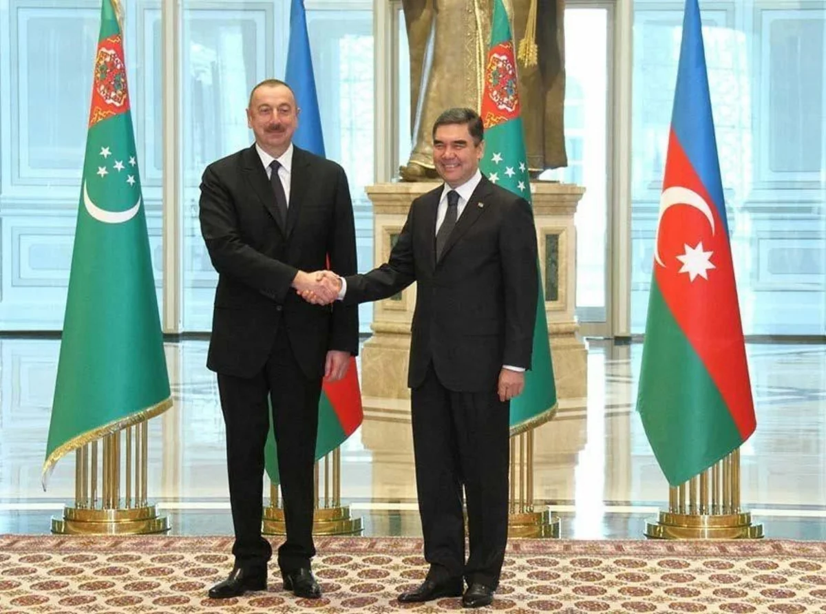 Azərbaycan-Türkmənistan: Yalnız irəli