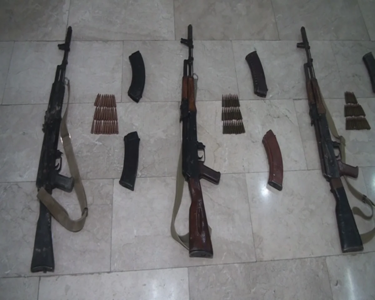 Zaqatalada 3-ü avtomat olmaqla 6 odlu silah götürülüb