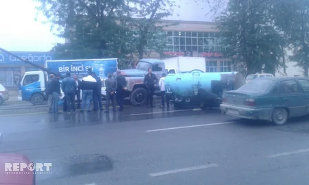 Quba rayonunda su daşıyan avtomobil qəza törədib - FOTO