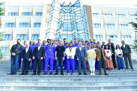 Azərbaycan Cüdo Federasiyasının prezidenti dünya çempionları ilə görüşüb