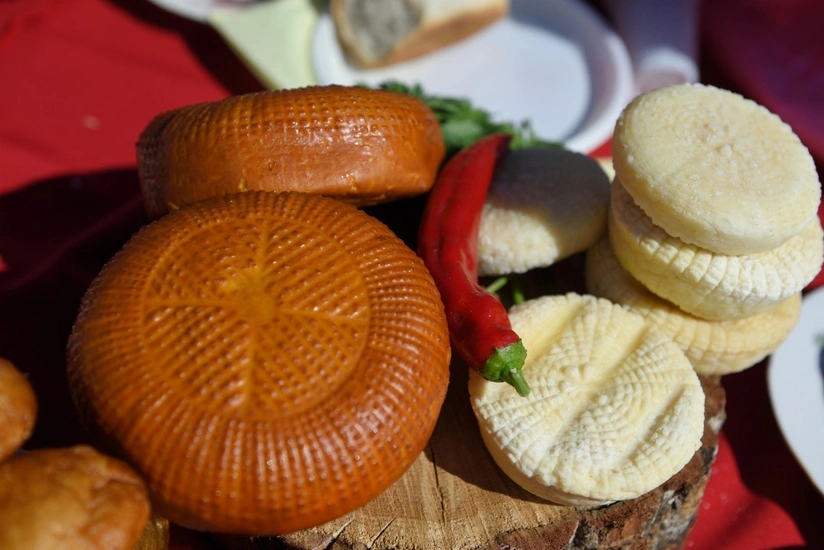 Единственный импортер азербайджанского сыра резко сократил закупки