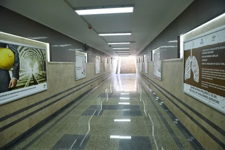 ​Prezident metronun “Elmlər Akademiyası” stansiyasının ikinci çıxışının açılışında iştirak edib