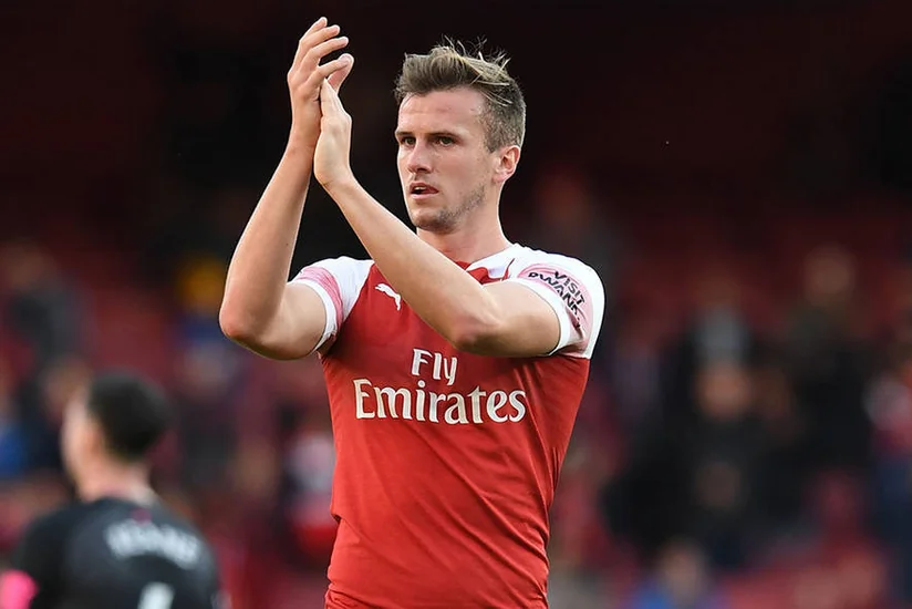 Arsenalın futbolçusu mövsümü erkən başa vurub
