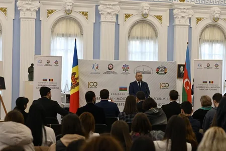 Azərbaycan-Moldova gənclər forumu keçirilib