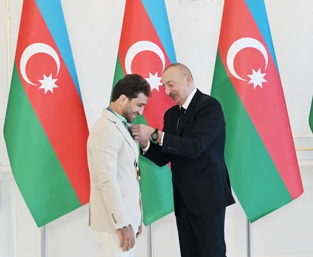 President Ilham Aliyev receives Azerbaijani athletes who won medals at Paris Summer Olympic Games and their coaches - UPDATED