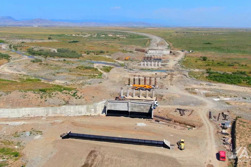 Ağdam-Füzuli avtomobil yolunun inşası sürətlə davam edir