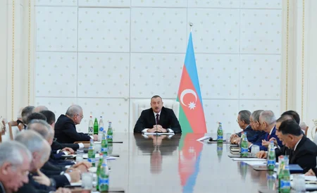 Prezident İlham Əliyevin sədrliyi ilə Nazirlər Kabinetinin iclası keçirilib