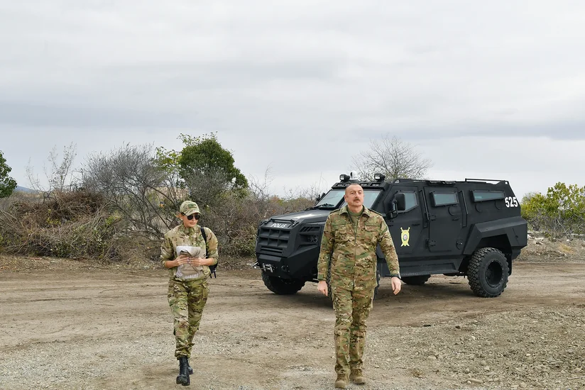 Ali Baş Komandan: Koçaryan, Sarkisyan, siz diz çökdünüz bizim qabağımızda