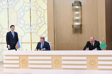 Azərbaycan, Türkmənistan və Özbəkistan arasında dörd sənəd imzalanıb - YENİLƏNİB