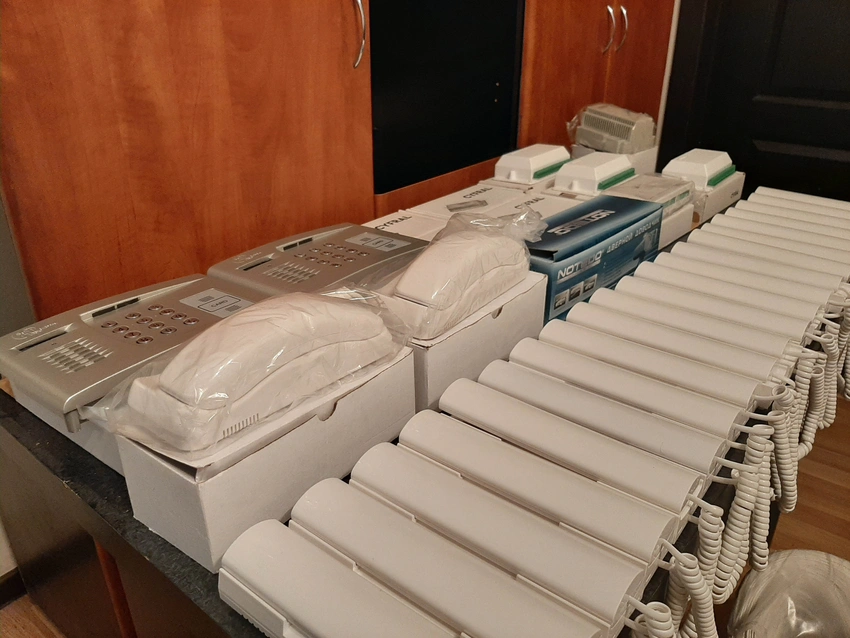 Bakıda 85 min manatlıq domofon avadanlıqları oğurlayan şəxslər saxlanılıblar - VİDEO - YENİLƏNİB