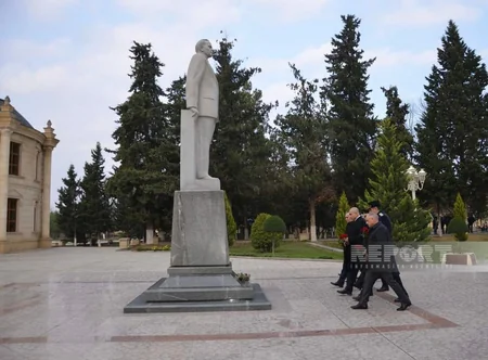 Şamaxı, Zərdab, Göyçay və Kürdəmirdə Heydər Əliyevin xatirəsi anılıb