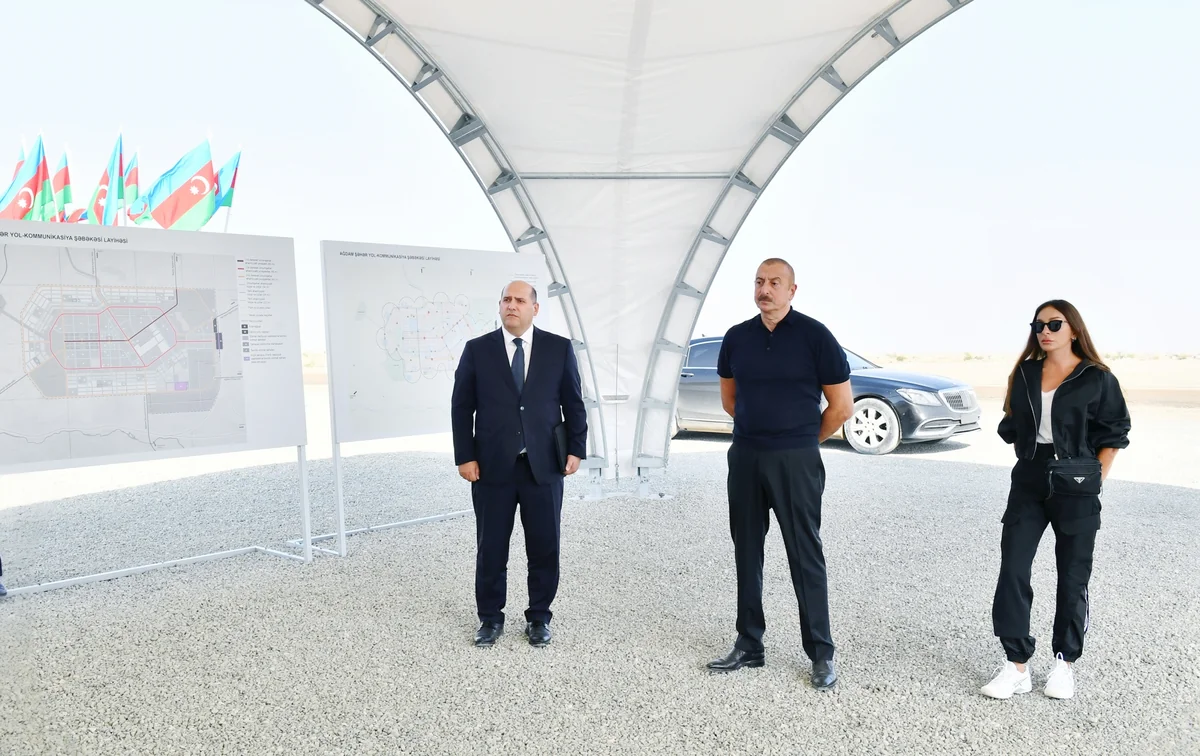 Groundbreaking ceremony for internal road and communication network of Aghdam city held