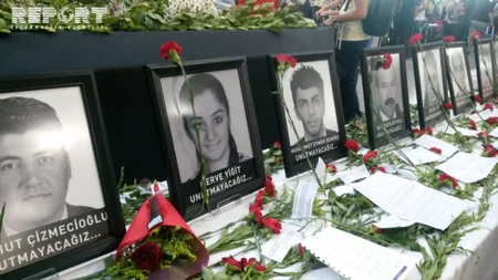 Memorial stand for victims erected in Istanbul Atatürk Airport - PHOTO REPORT