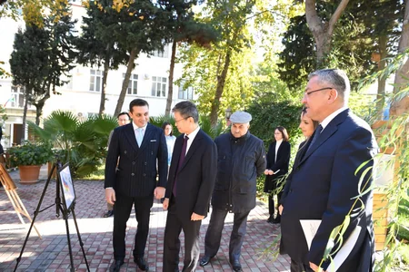 Koreya səfirliyi qaçqınlara və məcburi köçkünlərə dəstək tədbirləri həyata keçirir