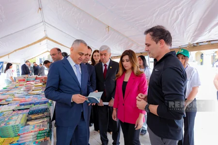 Naxçıvanda təşkil olunan festivalda 70 minə yaxın kitab sərgilənir