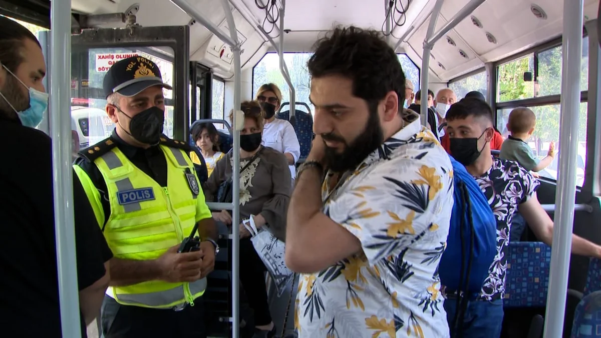 Sumqayıtda avtobusda maska taxmayan sərnişin və sürücülər cərimələndi - VİDEO