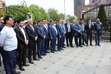 Kiyevdə ümummilli lider Heydər Əliyevin xatirəsi yad edilib
