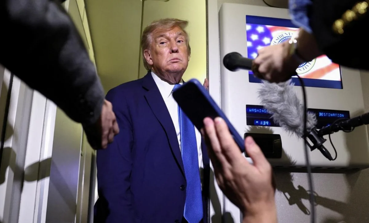 Tramp Merdokdan 10 milyard dollar təzminat tələb edir