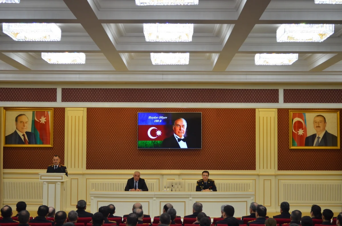 Polis Akademiyasında Heydər Əliyevin 100 illik yubileyi ilə əlaqədar tədbir keçirilib