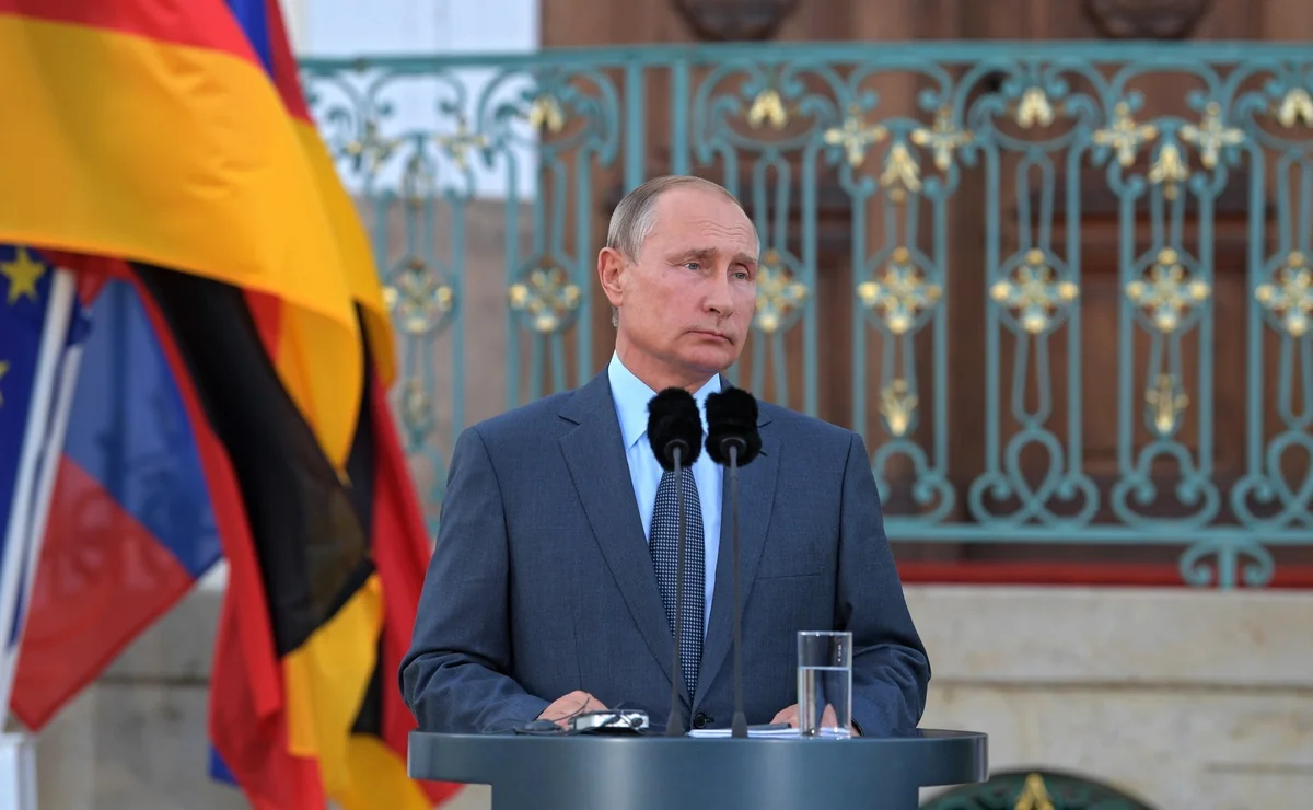 Путин назвал крайне важным сохранение иранской сделки