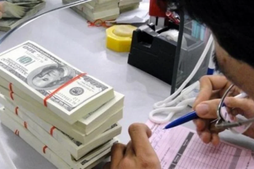 Azərbaycanın valyuta ehtiyatları iki aya 2% artıb
